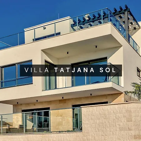 Tatjana Sol With A Pool, Hot Tub, Gym Vila *