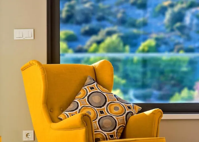 Tatjana Sol With A Pool, Hot Tub, Gym Villa *