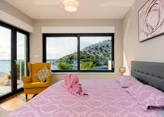 Tatjana Sol With A Pool, Hot Tub, Gym