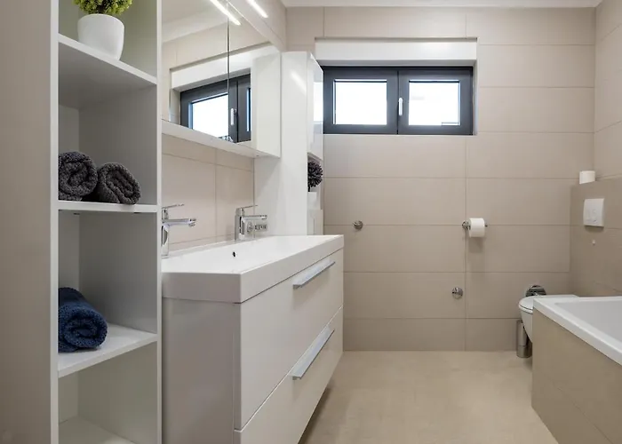 Tatjana Sol With A Pool, Hot Tub, Gym Villa *