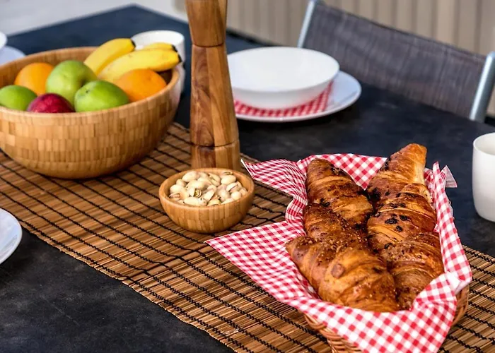 Villa Tatjana Sol With A Pool, Hot Tub, Gym