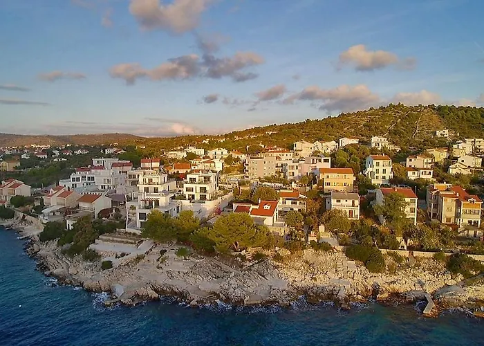 Tatjana Sol With A Pool, Hot Tub, Gym * Ražanj